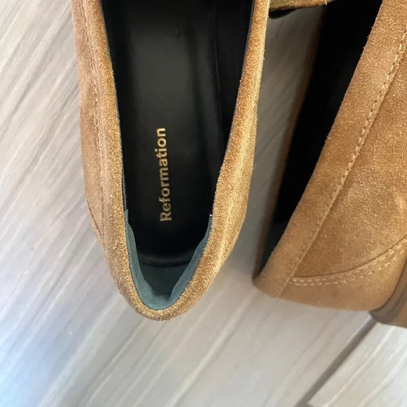 Reformation Agathea Tan Suede Loafers - Picture 4 of 4